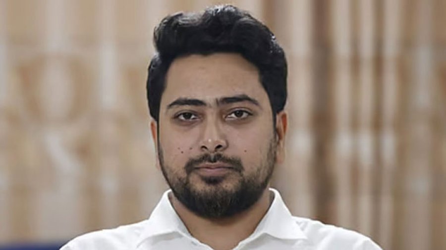 উপদেষ্টা পরিষদের ভেতরেও মাহফুজকে হত্যার মৌন সম্মতি তৈরি করা হয়েছে: নাহিদ