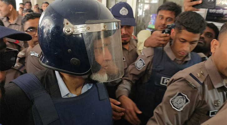 জামায়াত আমিরের এক্স অ্যাকাউন্ট হ্যাক: বঙ্গভবন কর্মকর্তা ছরওয়ারের জামিন