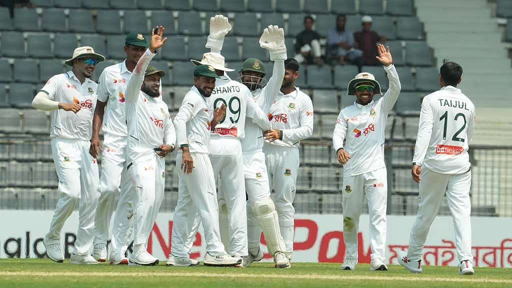 পাকিস্তানের বিরুদ্ধে জয়ের ছবি আঁকছে বাংলাদেশ