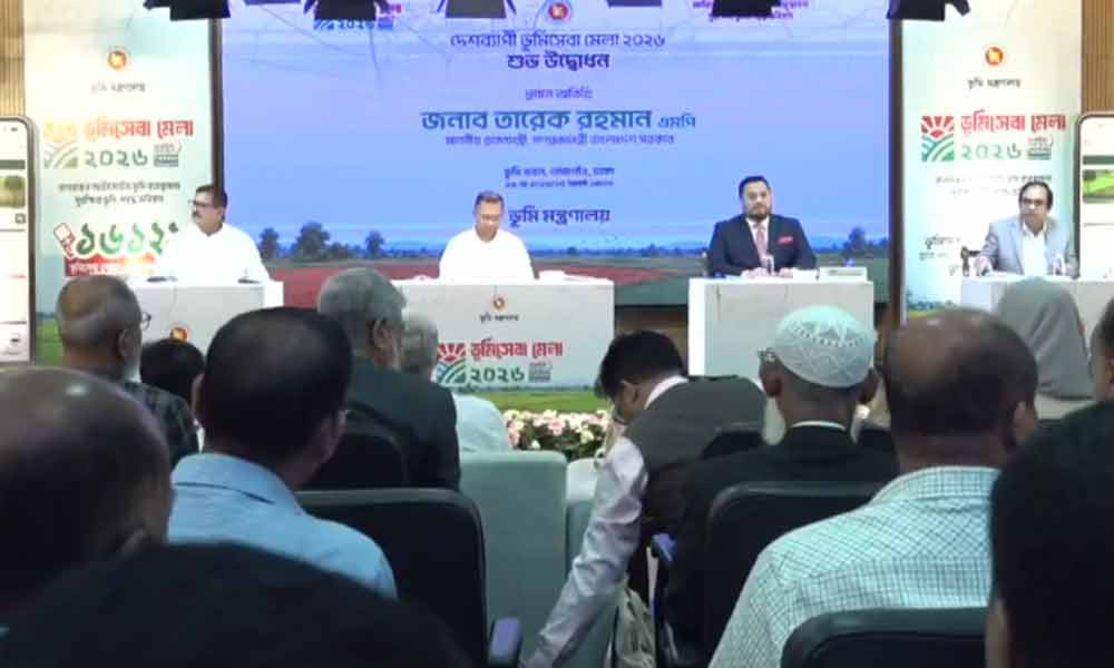 সরকারি জমি দখলকারীদের ছাড় না দিতে ঢাকার ডিসিকে নির্দেশ প্রধানমন্ত্রীর